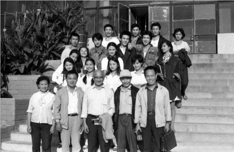 我的绝密生涯演员表_生涯绝密表演员是谁_绝密生涯评分
