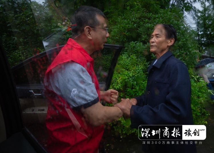 攥住_攥住_攥住