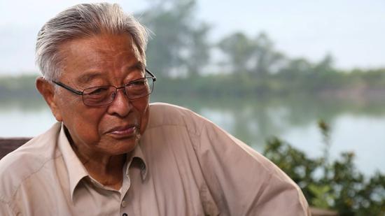 褚时健个人资料及简介_褚时健生平介绍_褚时健的传奇人生简介新闻