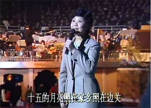 歌词值得等待_歌词值得你爱是什么歌_值得歌词