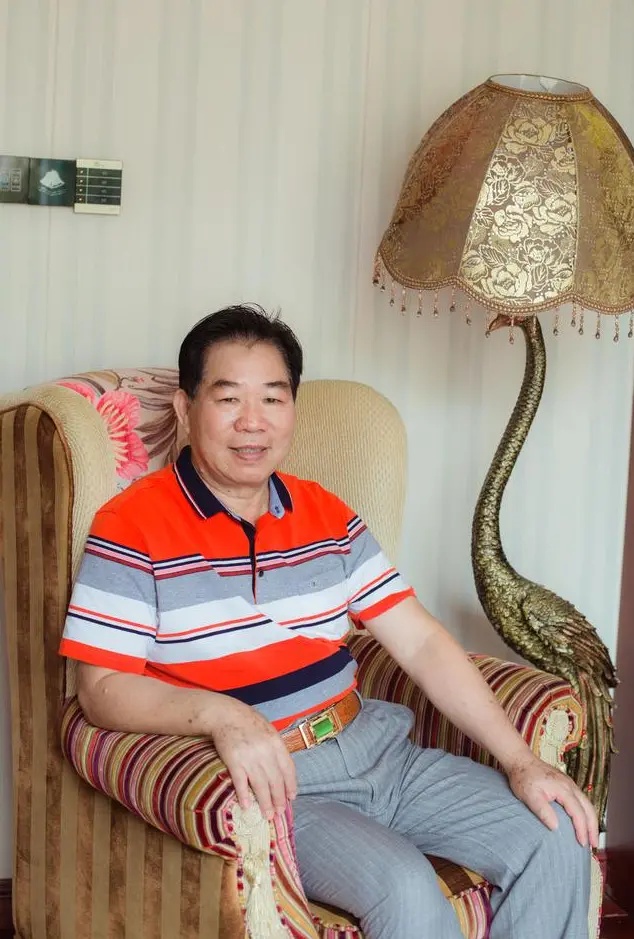万丝万缕什么意思_丝缕缕是什么意思_千丝万缕的意思