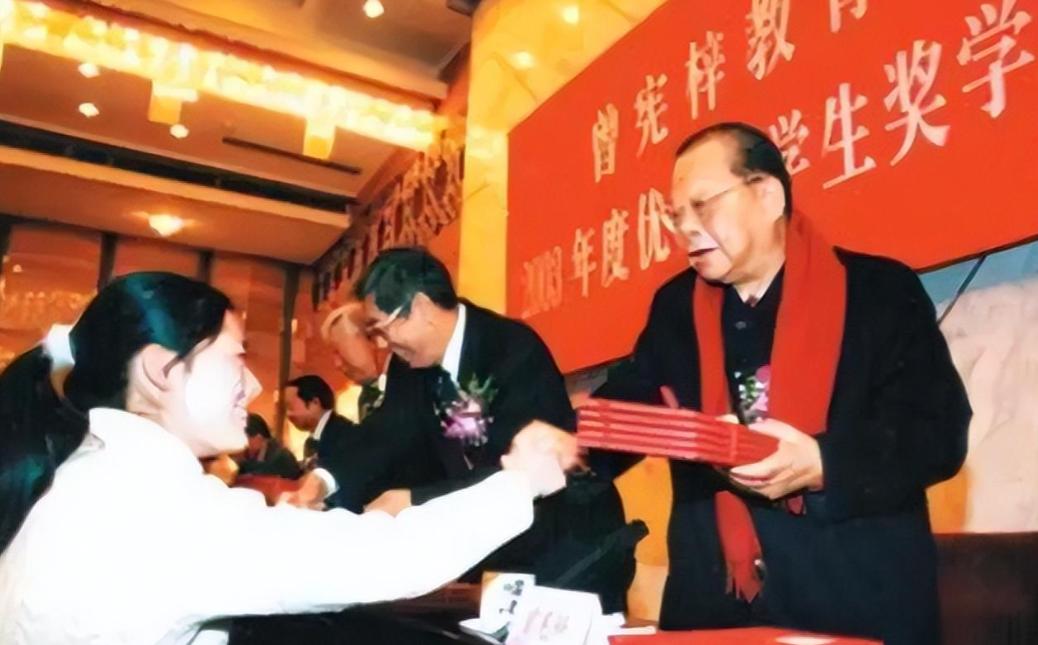 金利来是哪个国家的品牌_金利来是国产品牌_金利来是什么国家品牌