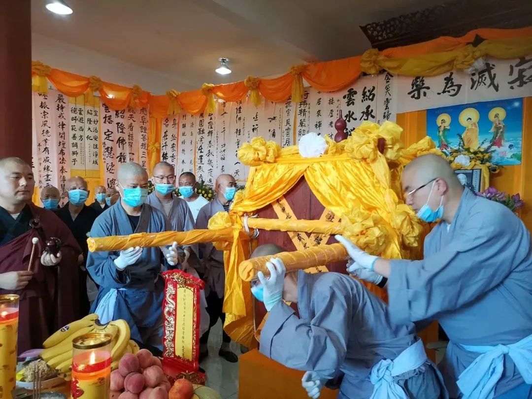 荼毗仪式流程_荼毗是什么意思_荼毗