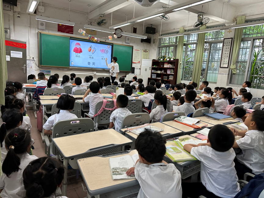 广州市华颖外国语学校_广州市外国语实验学校_广州外国语学校师资力量