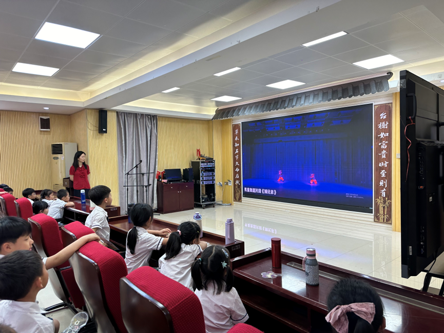 广州市华颖外国语学校_广州市外国语实验学校_广州外国语学校师资力量