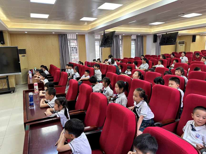 广州外国语学校师资力量_广州市外国语实验学校_广州市华颖外国语学校