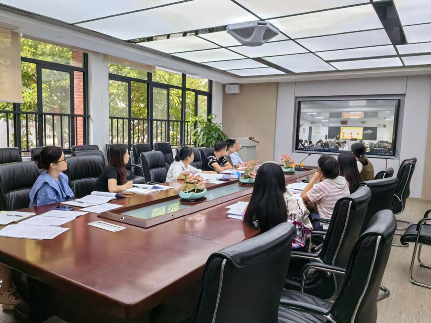 广州市华颖外国语学校_广州市外国语中学_广州市外国语学校校长
