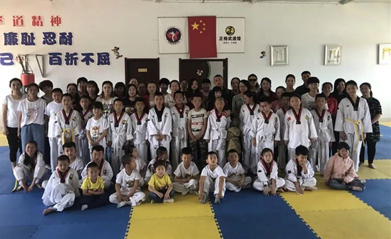 正格_格力地产_格陵兰岛面积和人口