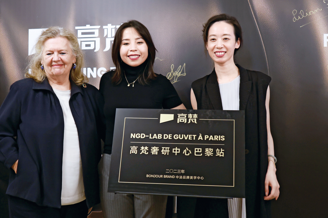 高梵羽绒服是哪个国家的_羽绒服国家高梵是正品吗_高梵羽绒服商标