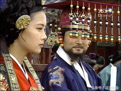坛怎么读_坛读音_坛读成yun