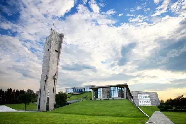 2020年西安欧亚学院学费_西安欧亚学院学费标准_西安欧亚学院学费