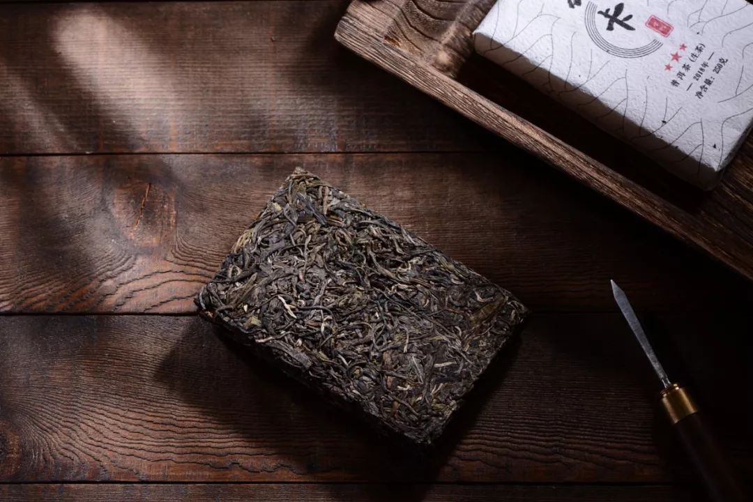 下关沱茶金丝沱和特沱_沱怎么读_沱
