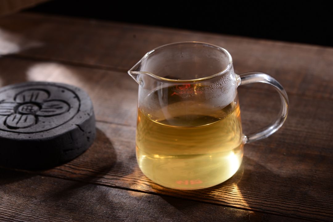 沱_沱怎么读_下关沱茶金丝沱和特沱
