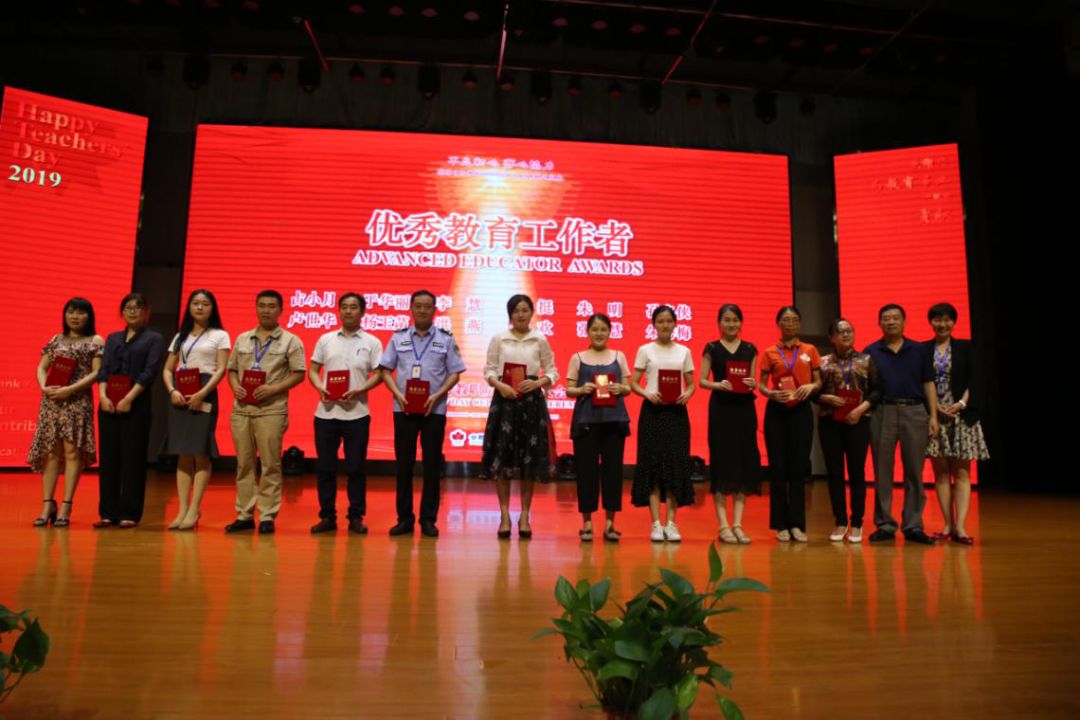 合肥中加国际学校高中分数线_合肥中加国际学校_合肥中加国际学校收费