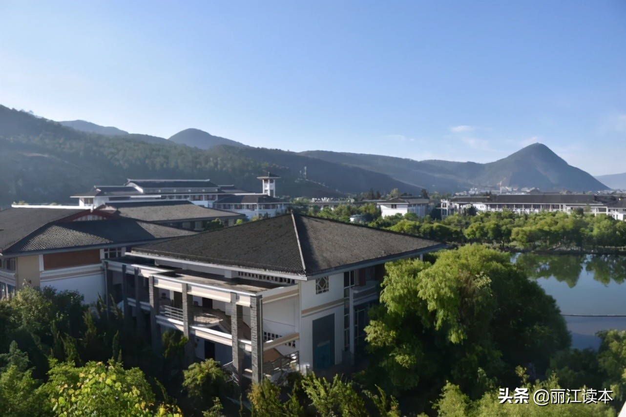 丽江文化旅游学院官网_丽江旅游学院热搜_丽江市旅游学院